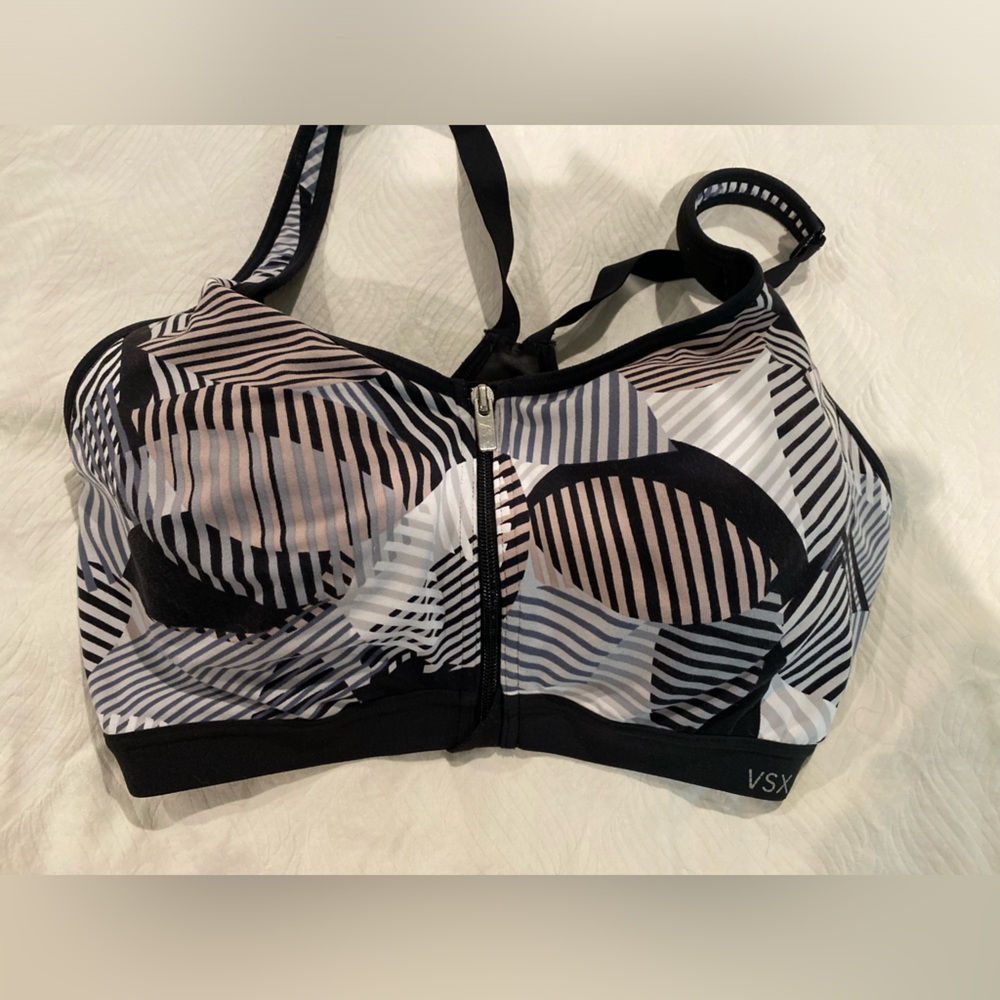 Victoria’s Secret Sports Bra